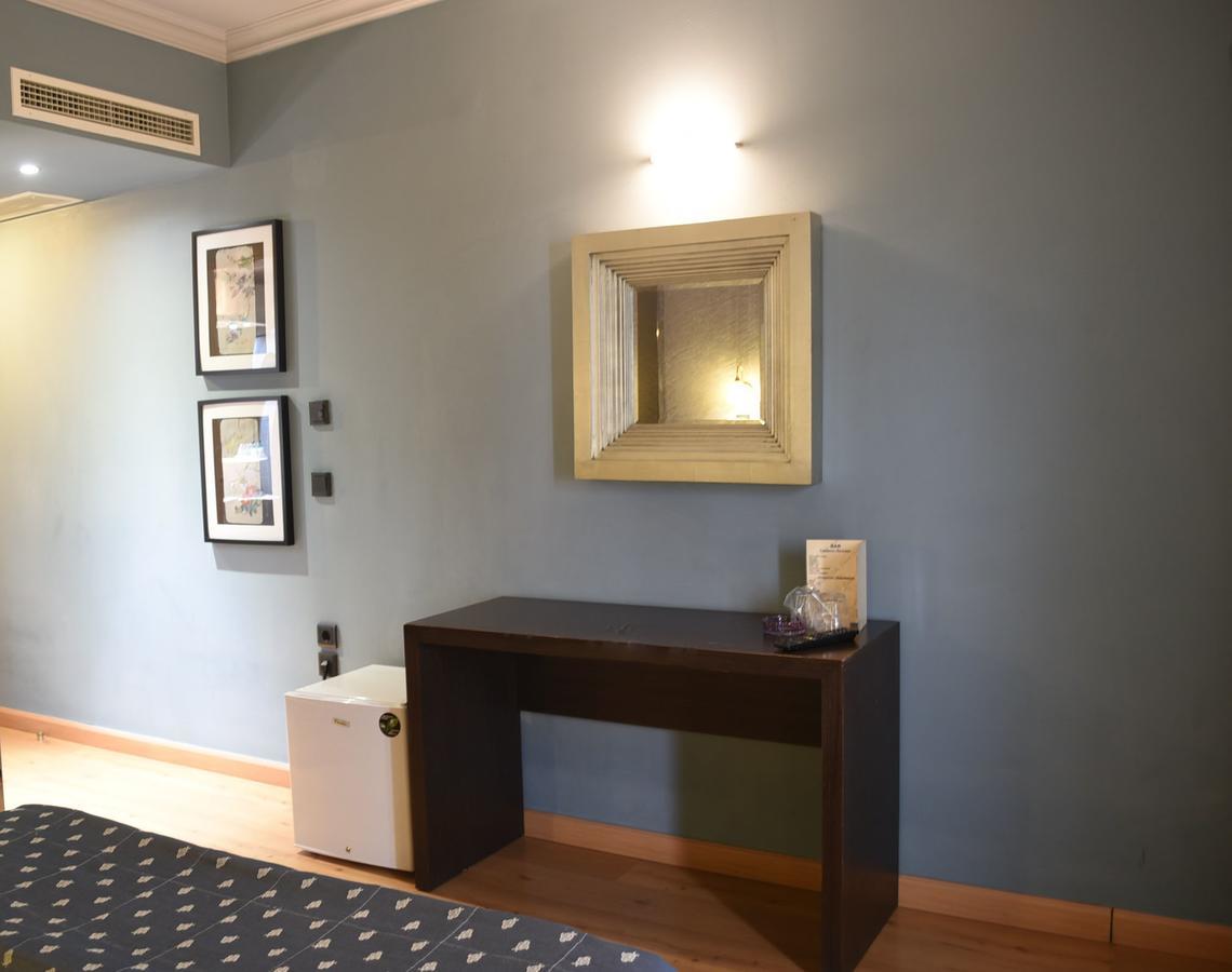 Villa Orion Hotel Афины Экстерьер фото